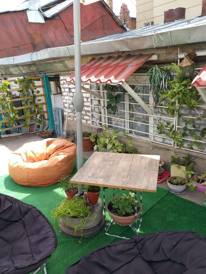 Guest House Tabukashvili 31 Tbilisi Exterior photo